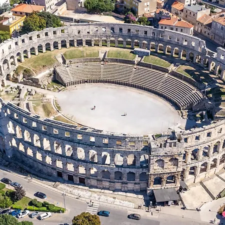 Διαμέρισμα Karlo 604